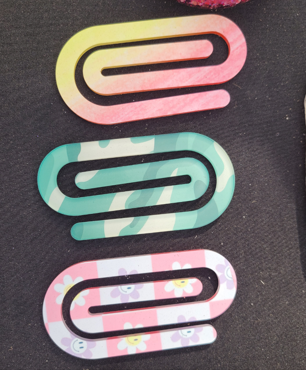 Jumbo Paperclip Bookmark